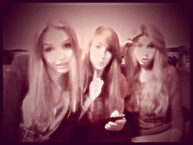blondblondblond