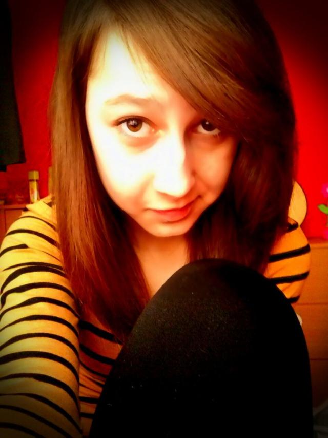 yyy .  nic.... ; *