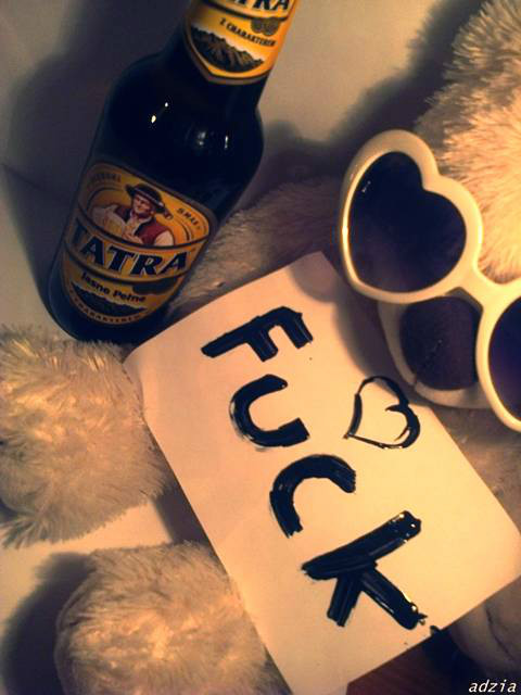 czarno to widz ;)