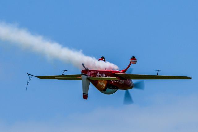 Extra 300L