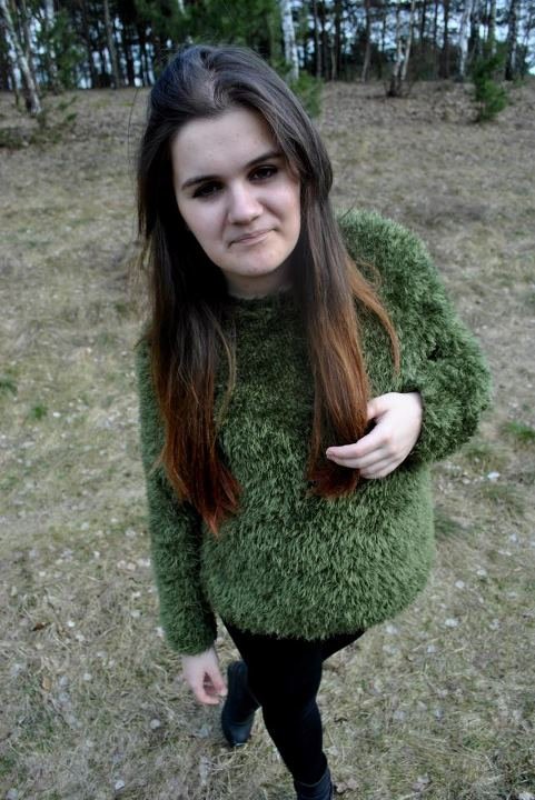 PUSZEK . 
