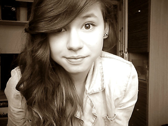 Tonight i'm getting over you.