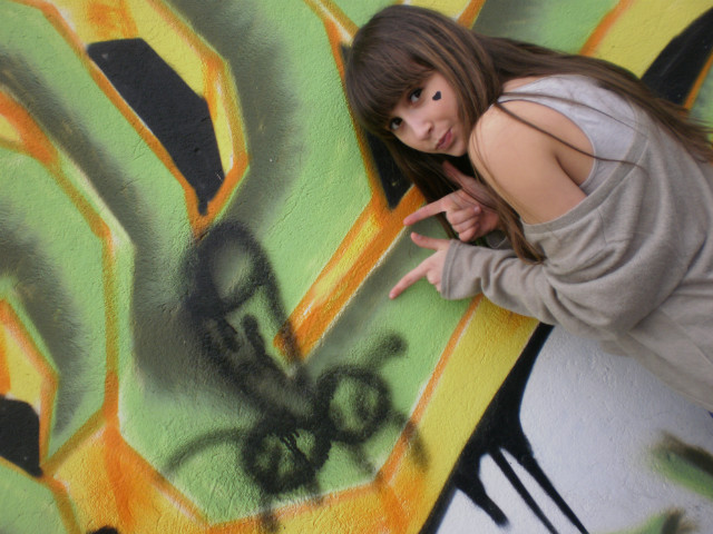 Hehehe . ! ; 3