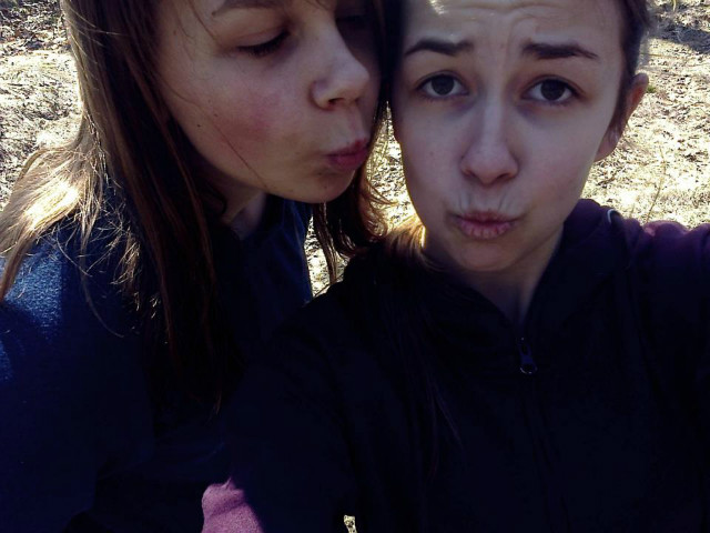 :*
