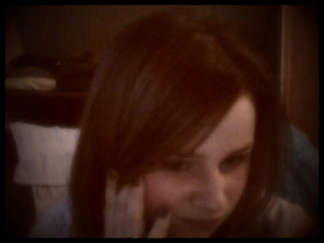 Osamotniona . ! ; - ((