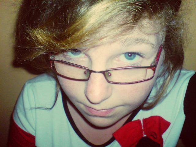 taka dziwna minka :* 