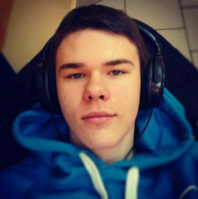 Hi, wrciem was pomczy ;D
