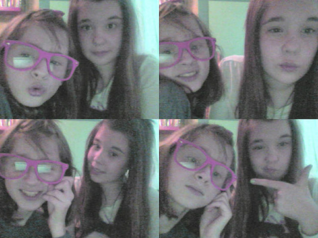 julaa : * 
