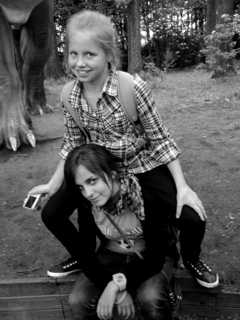 Tsknie Maa ! ; * * ___*  : c 