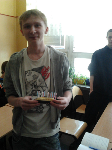 yse urodziny