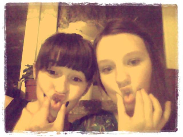 z Kini ;3