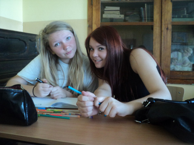 Emi ;*