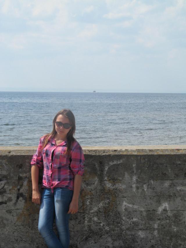 Hel;*
