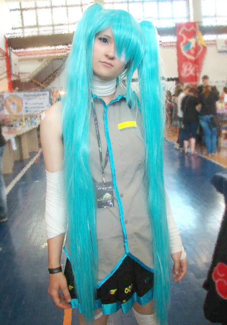 Guro Miku kur**