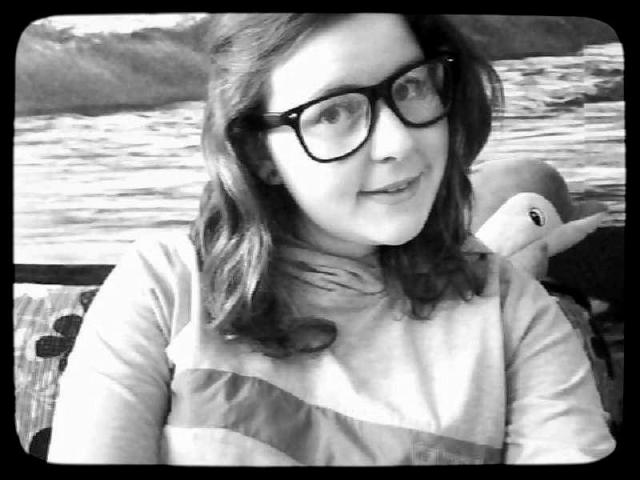 ELoszz.;d
