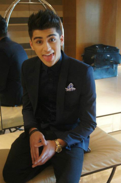 Hi guys:*