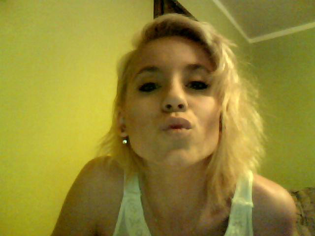 kissez xxx