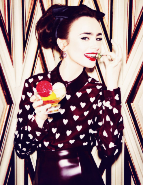 Lily Collins.