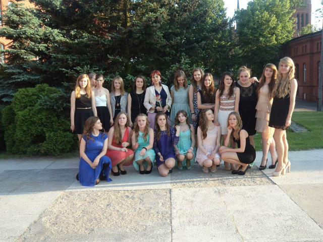 PARTYPARTYPARTYPARTY