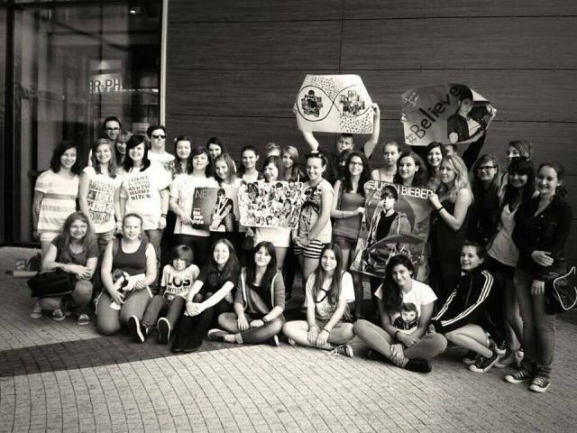 Beliebers.