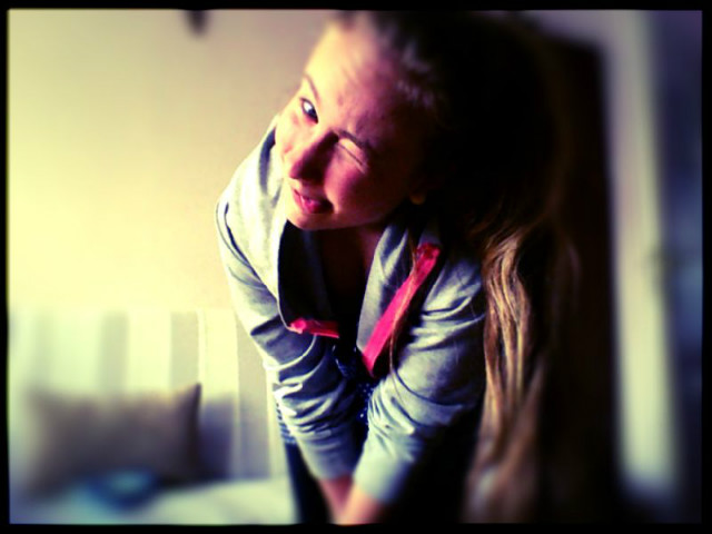 Jzyczek ; P