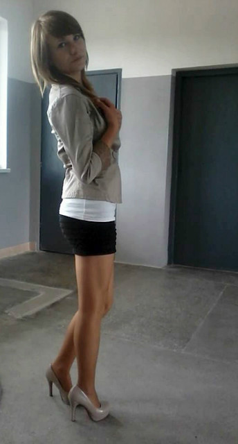 Z Dominika ;**