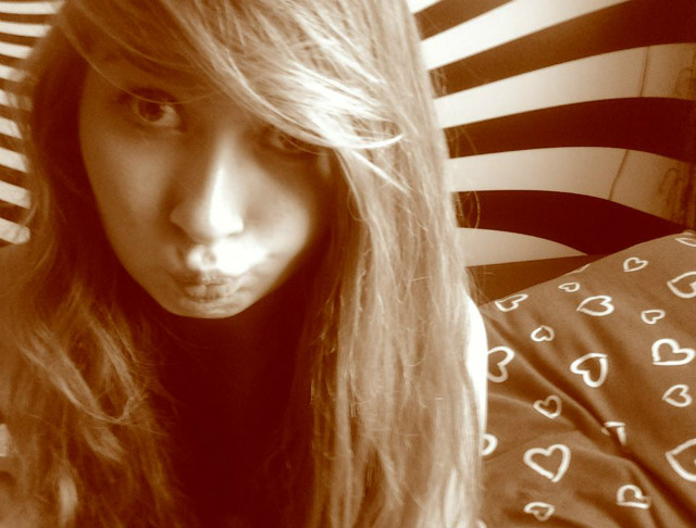 Buzzi . ; **
