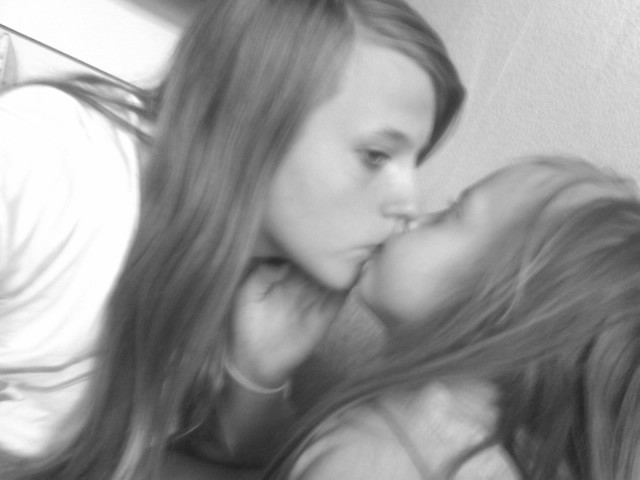 ` aniaa < 3