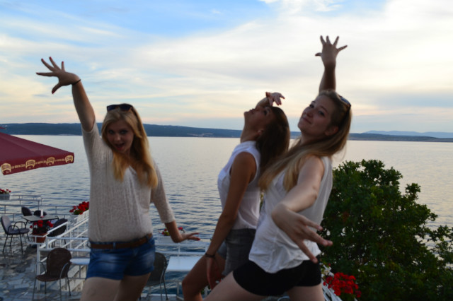 laski:*