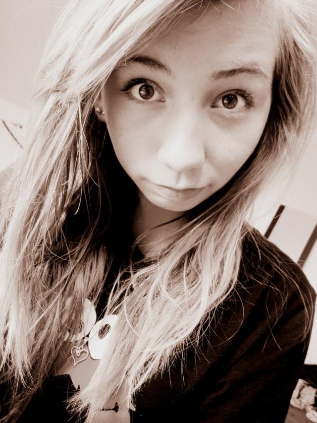 :3