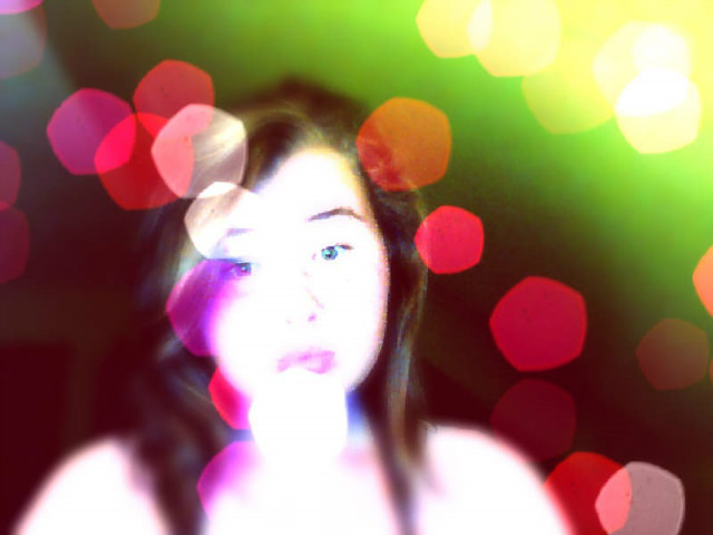 Lalalalalaj ; * . 