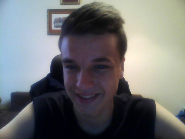 Yo :P