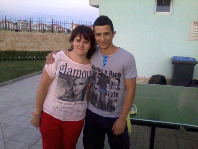 ``yciorys pisze si sam``