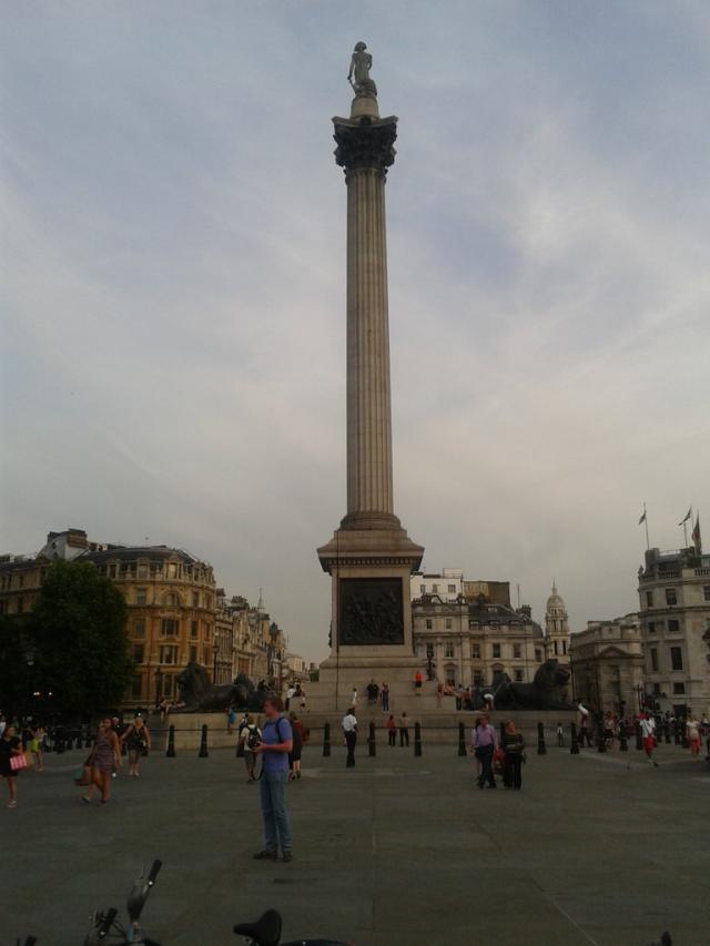 trafalgar square 