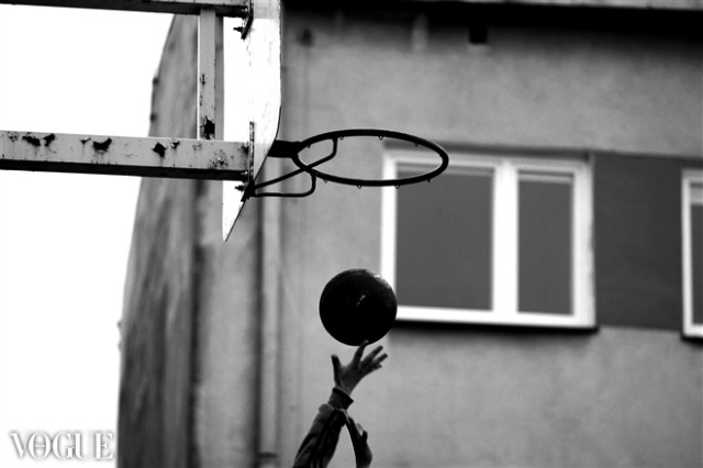 Basketball wall