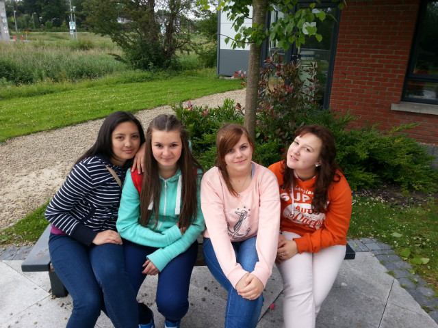 ah GIRLS 