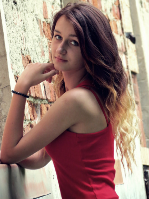 ;]