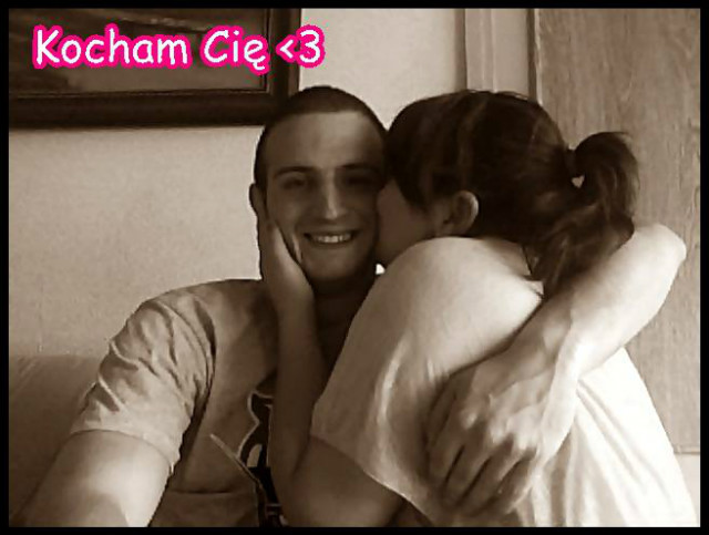 Nie lubi, gdy jeste daleko..:*
