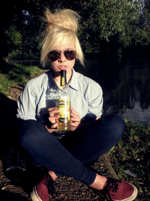 antonwka blee.