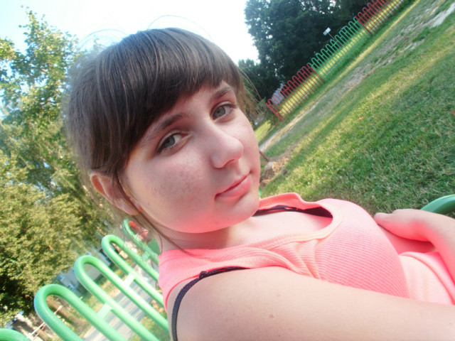 Skarbek ;**