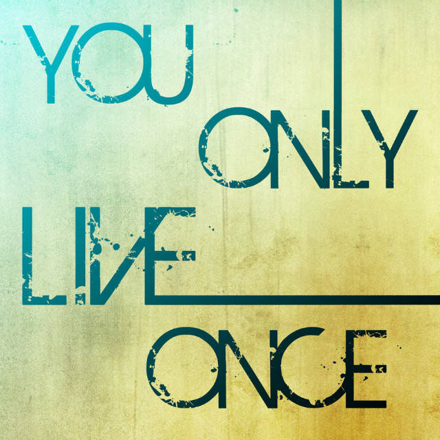 YOLO .