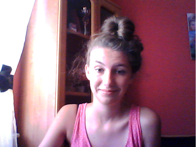 n u d y y y : P 