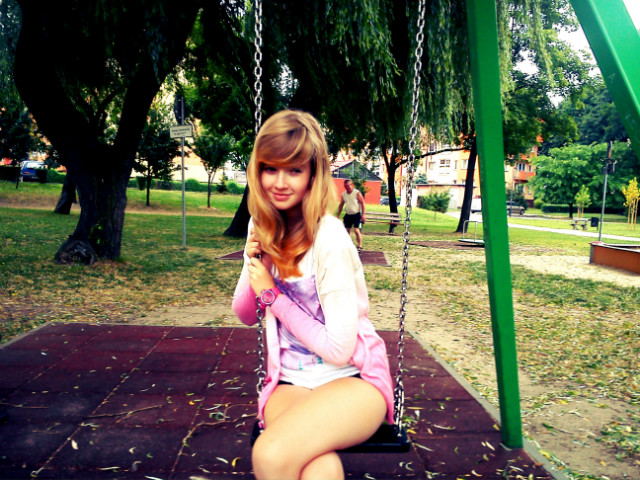 LOVE ME AGAIN .