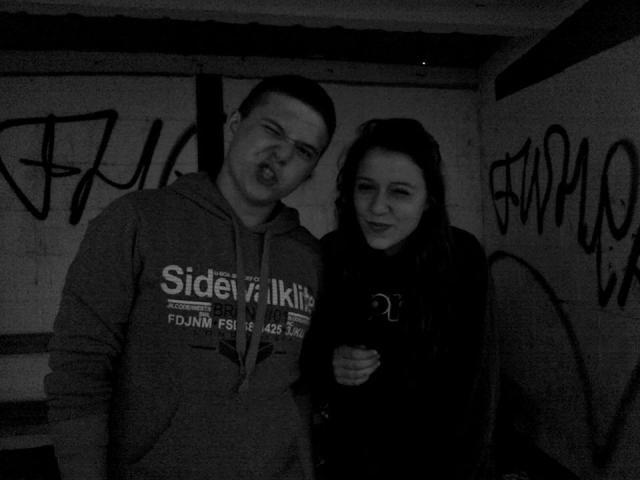 Zjarane Zbyszki ;*