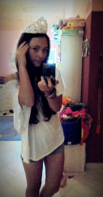 .....na kolana hehs :x