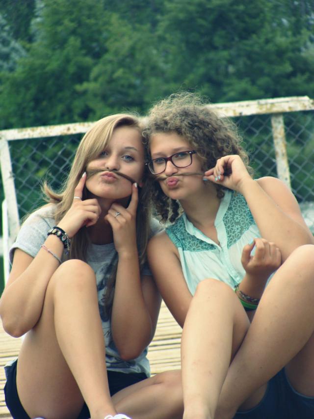 :*