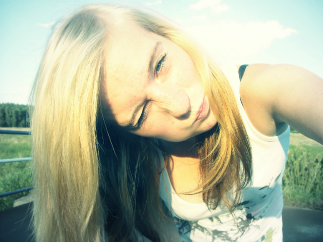 Blondynka ;))