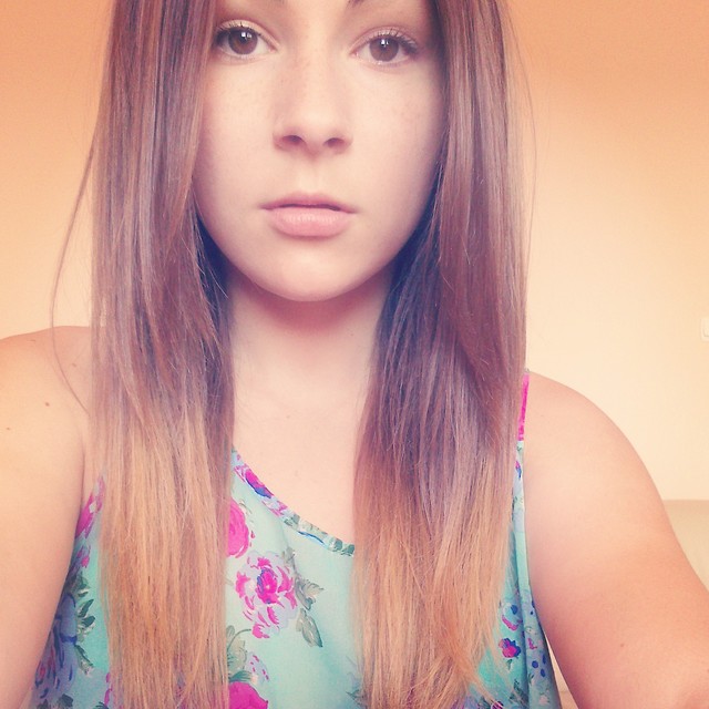 HOWDY ! :*
