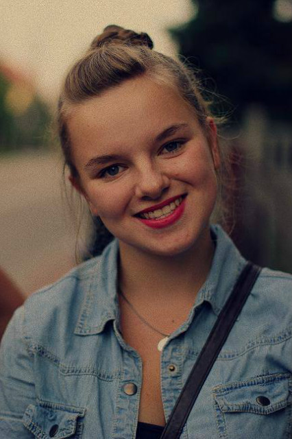 :*
