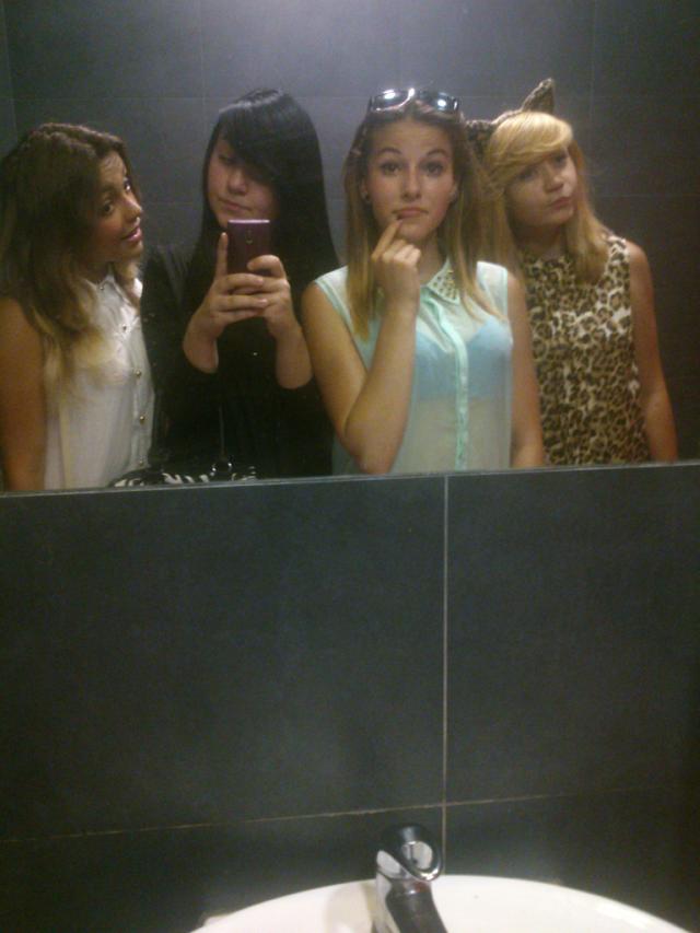 jhgfdcx
